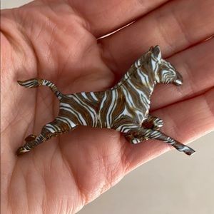 Vintage 1970s Gucci zebra pin